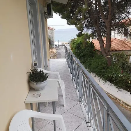 Panos & Antzy קלמאטה