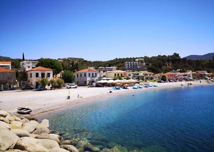 Panos & Antzy Apartman