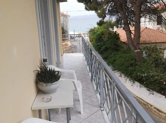 Panos & Antzy Calamata